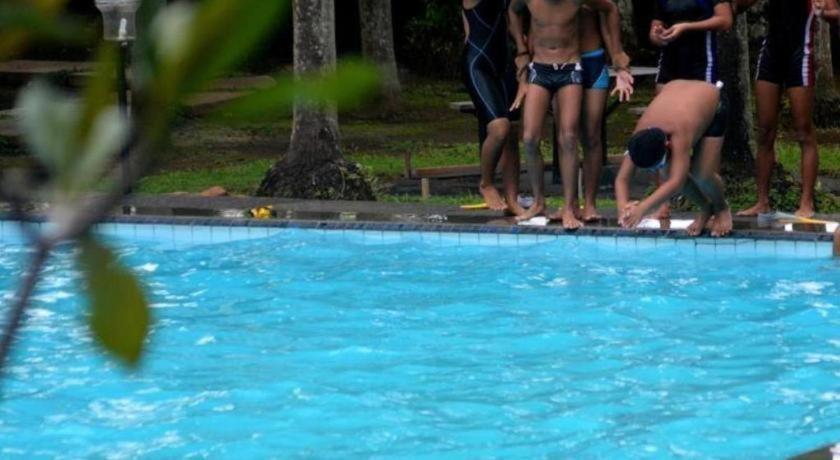 Augusta Pelabuhan Ratu Hotel Sukabumi Dış mekan fotoğraf