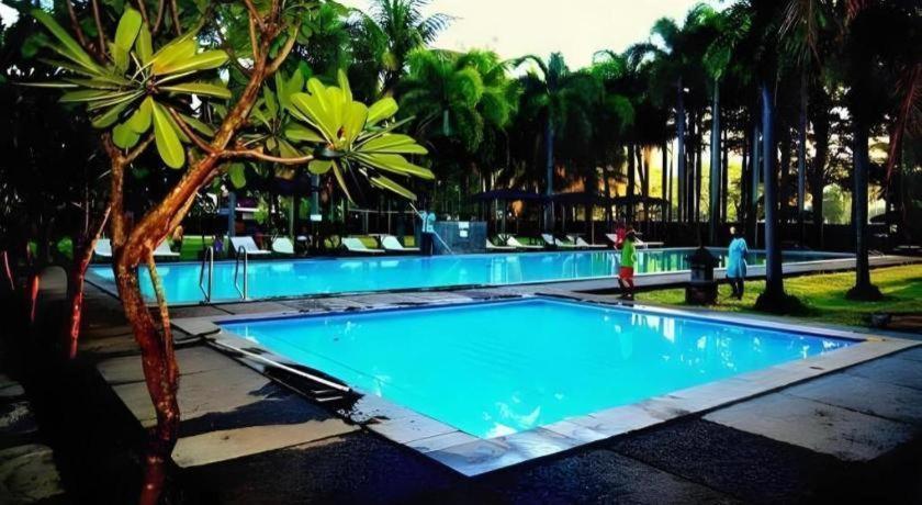 Augusta Pelabuhan Ratu Hotel Sukabumi Dış mekan fotoğraf