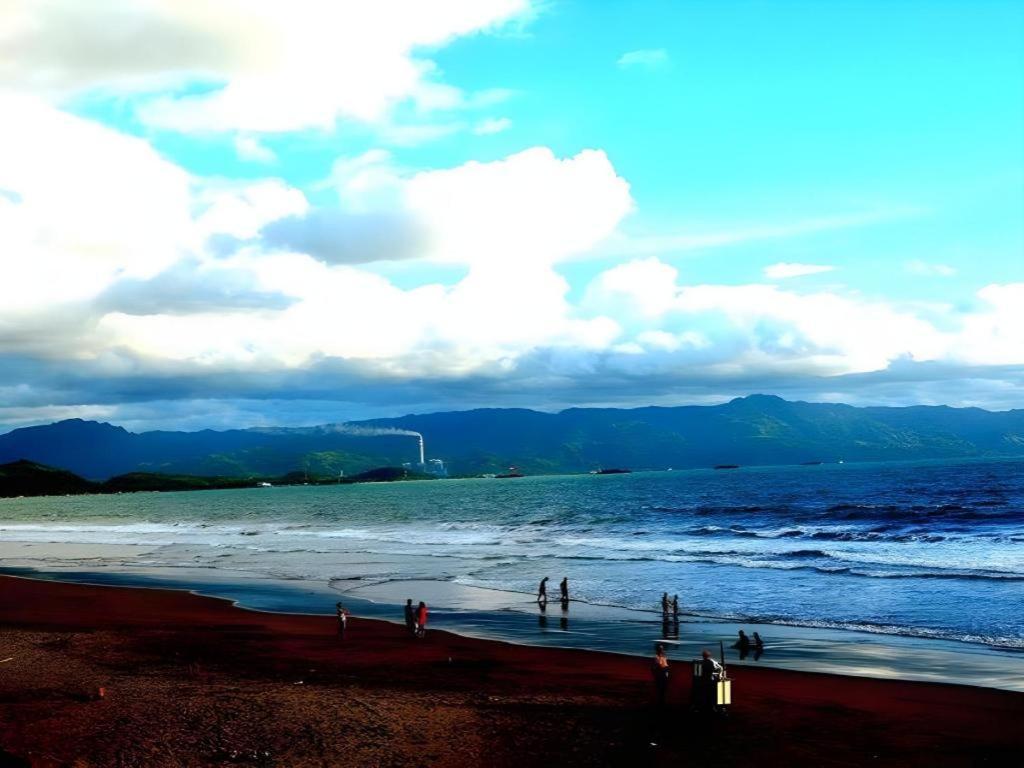 Augusta Pelabuhan Ratu Hotel Sukabumi Dış mekan fotoğraf