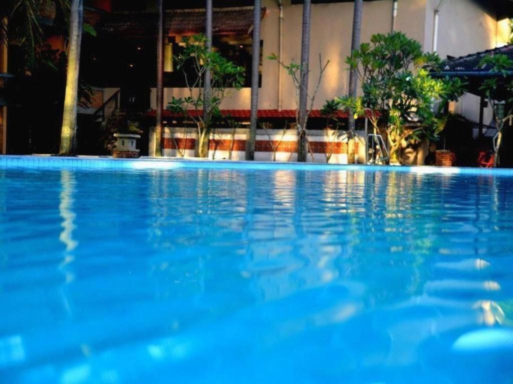 Augusta Pelabuhan Ratu Hotel Sukabumi Dış mekan fotoğraf