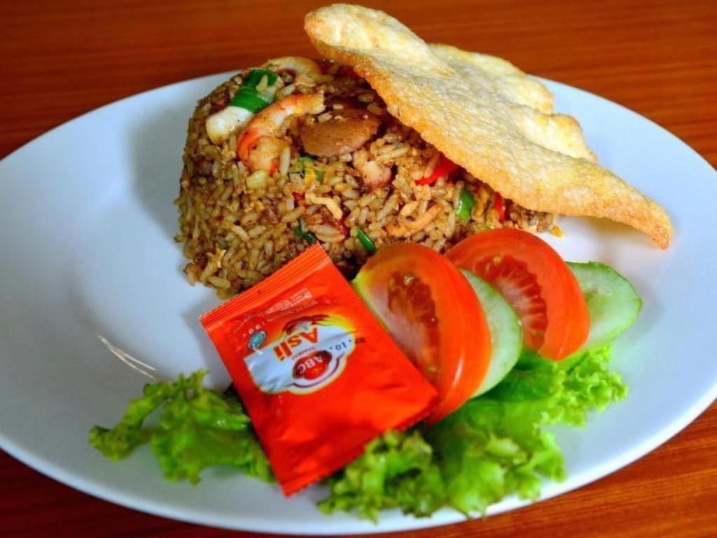 Augusta Pelabuhan Ratu Hotel Sukabumi Dış mekan fotoğraf