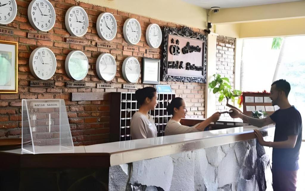 Augusta Pelabuhan Ratu Hotel Sukabumi Dış mekan fotoğraf